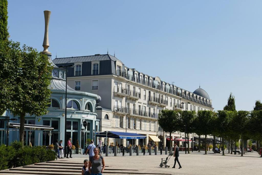 Disneyland Paris 70M² Face Parc, Place Ariane Сери Екстериор снимка